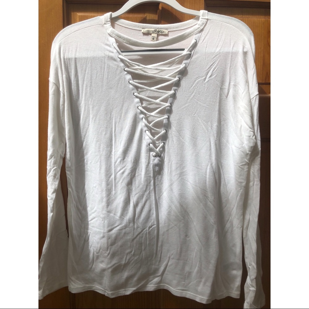 Express Cutout Detail Long Sleeve